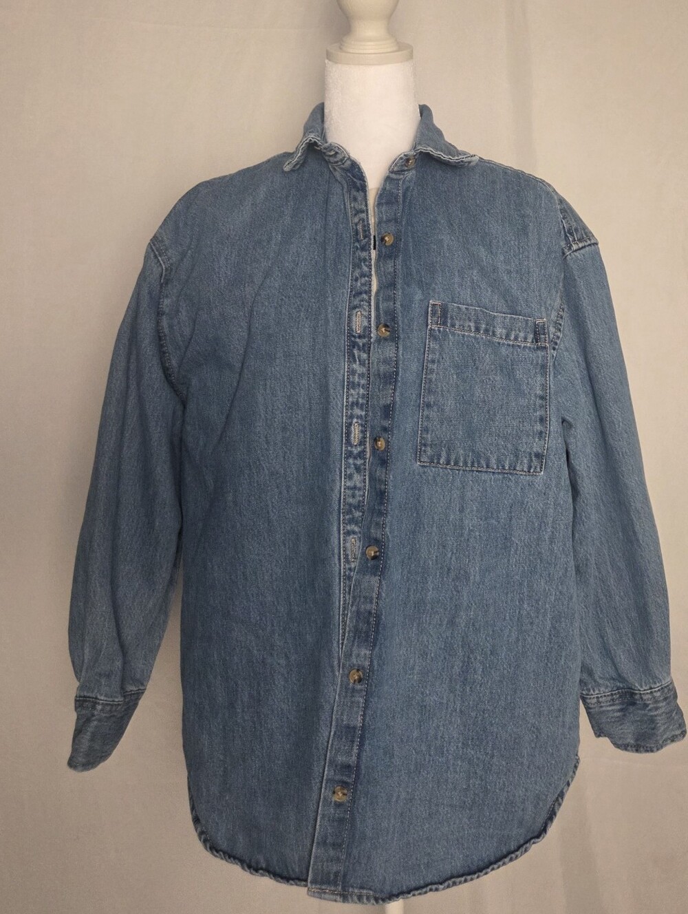 Old Navy Light Blue Denim Shirt Jacket - Men's Button-Front